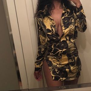 Two piece blouse and mini skirt